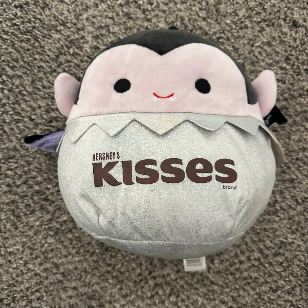 SQUISHMALLOWS WAYLEE HERSHEY KISS BAT NEW KISSES